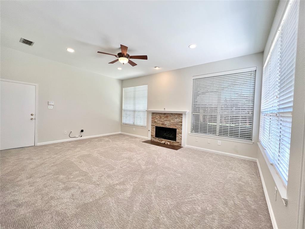 Deerfield West - Residential Lease