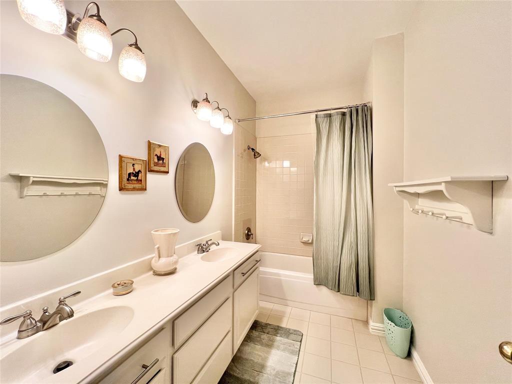 Deerfield West - Residential Lease