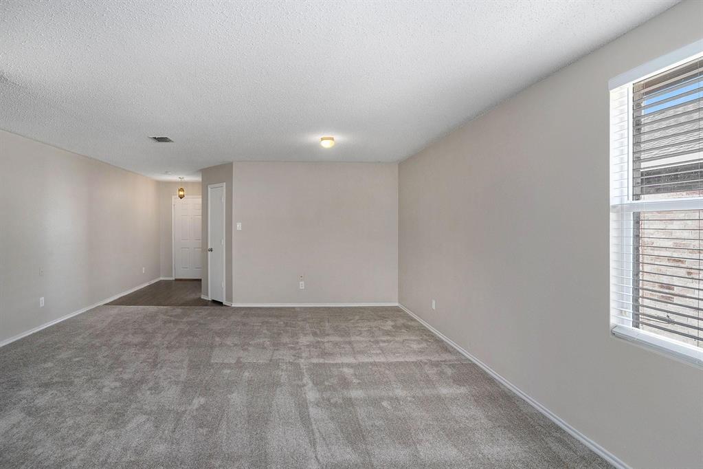 4024 German Pointer Way