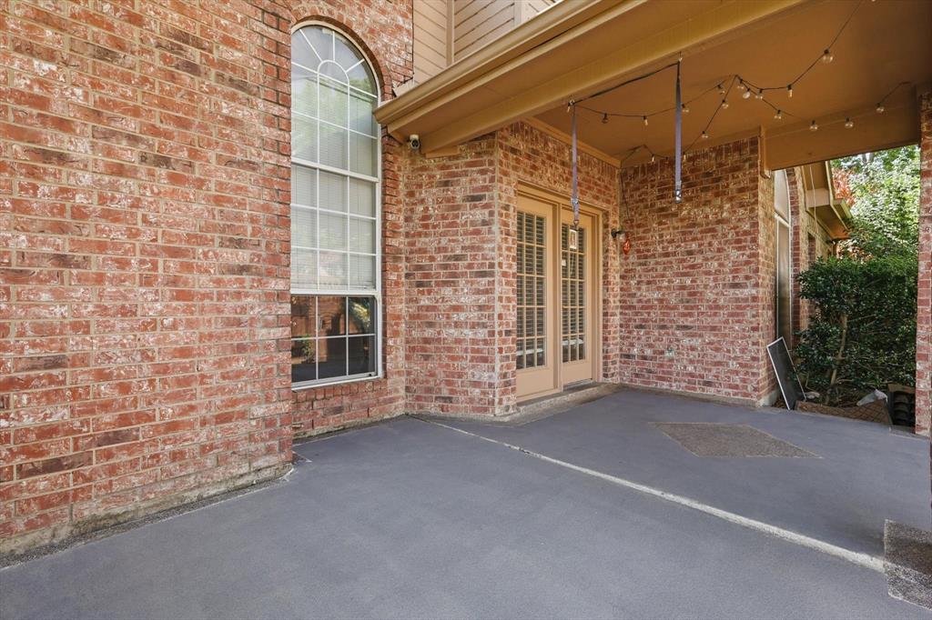 2229 Lockesley Drive