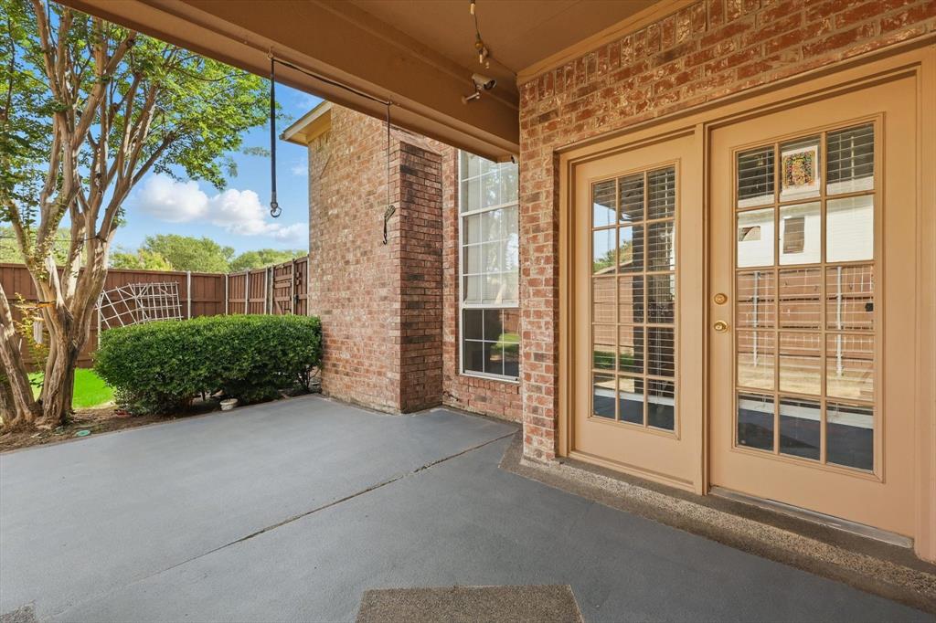 2229 Lockesley Drive