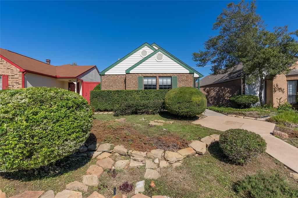 243 Teakwood Lane