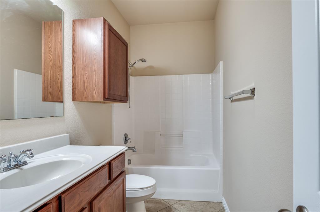 Foxwood Glen - Residential Lease