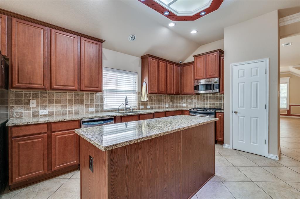 Foxwood Glen - Residential Lease