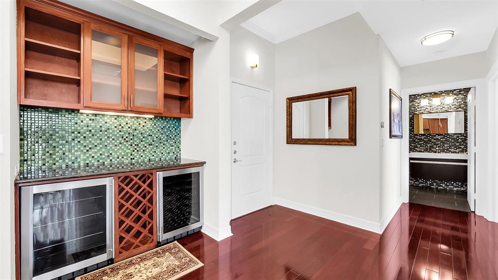 Renaissance On Turtle Creek Condo - Residential