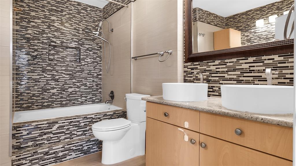 Renaissance On Turtle Creek Condo - Residential