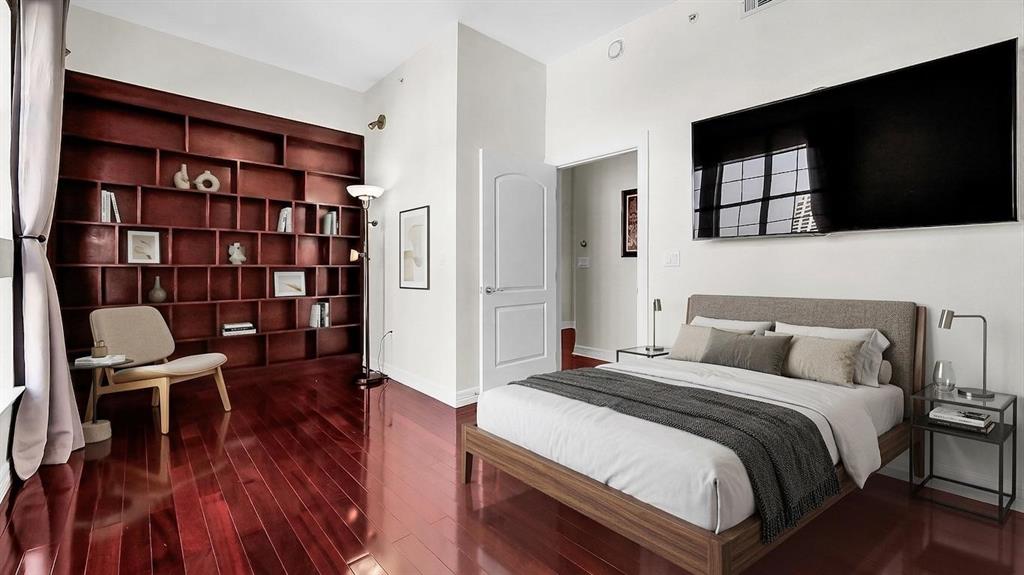 Renaissance On Turtle Creek Condo - Residential