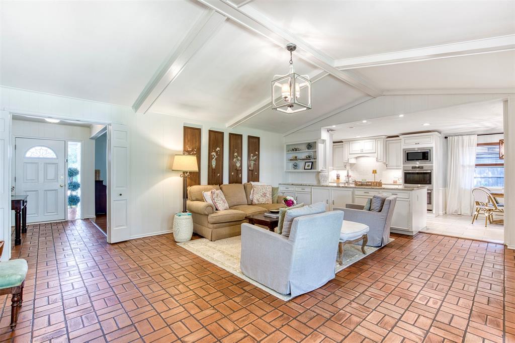 Schreiber Manor 01 Inst - Residential