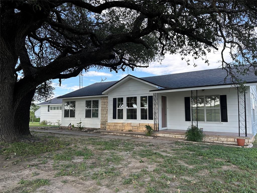 2200 S FM 1467