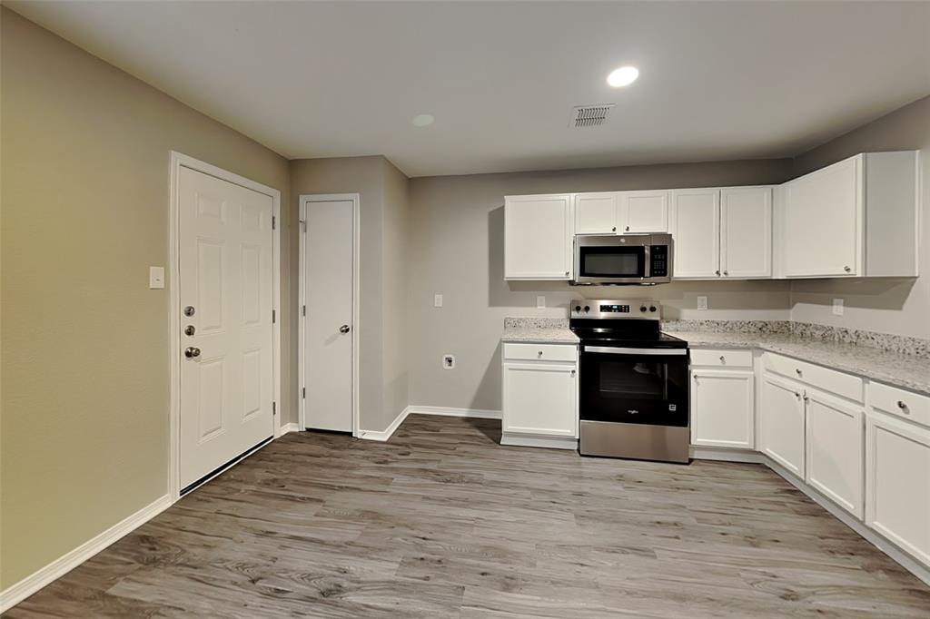 Collins Terrace Add - Residential Lease