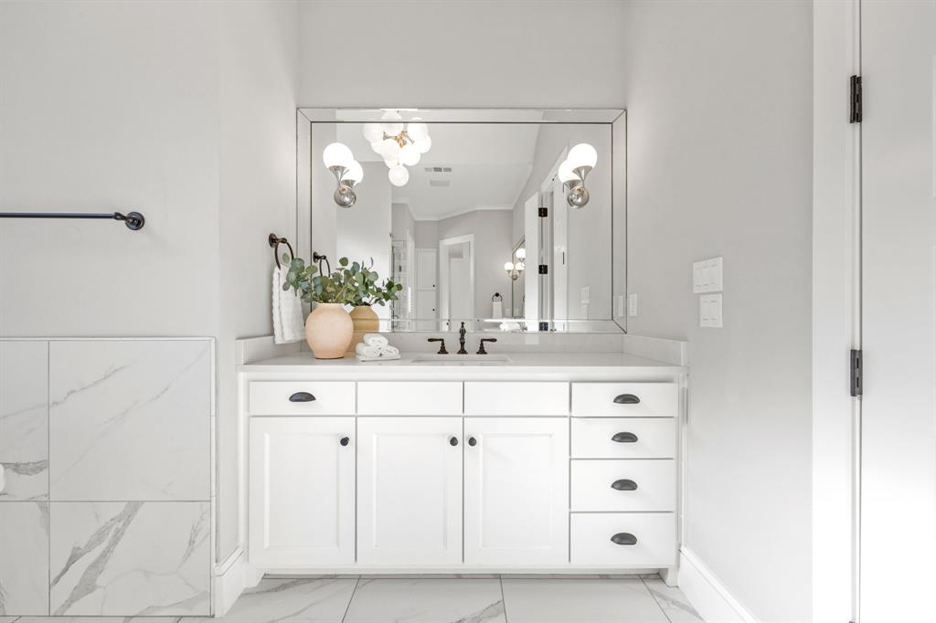 Villas of Hidden Knoll - Residential