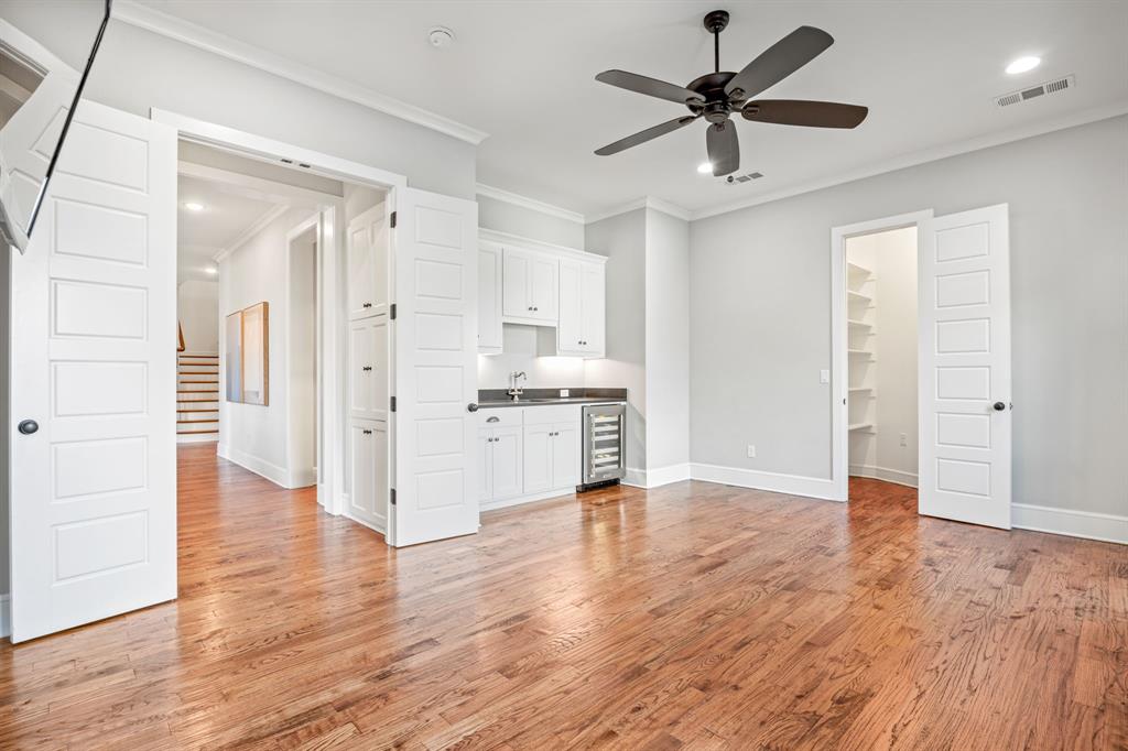 Villas of Hidden Knoll - Residential