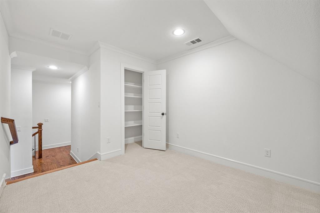 Villas of Hidden Knoll - Residential