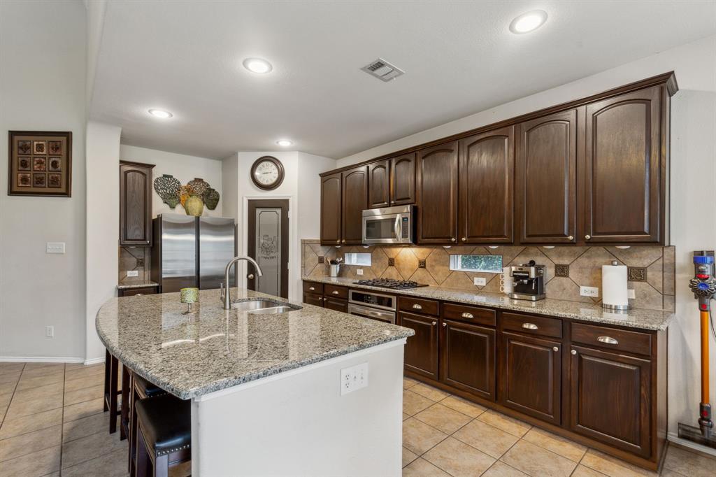 Wilshire Valley - Residential