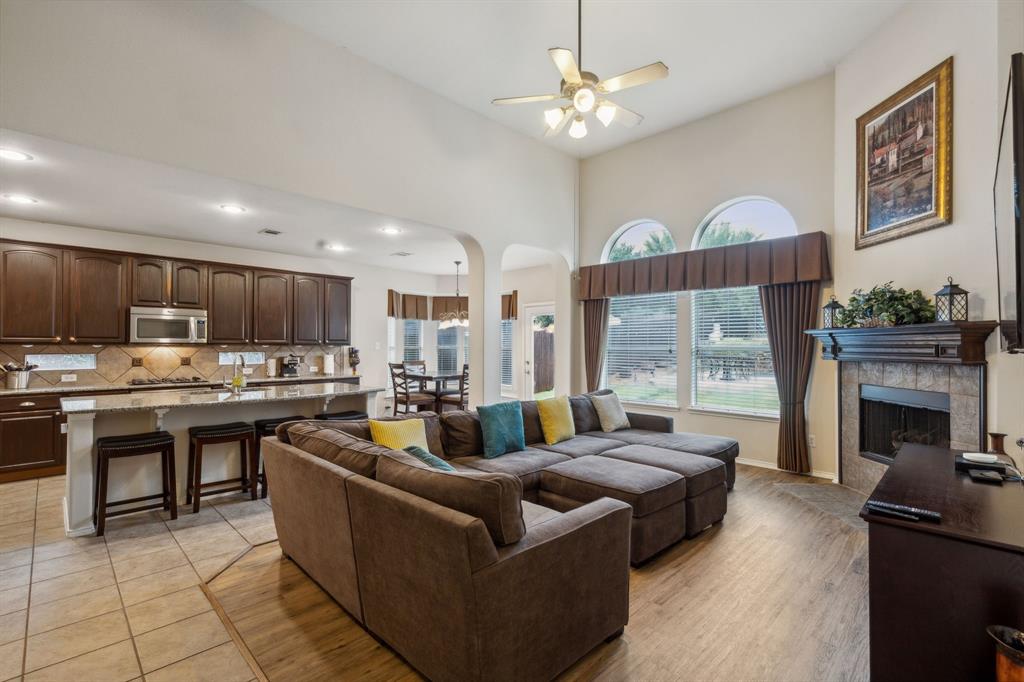 Wilshire Valley - Residential