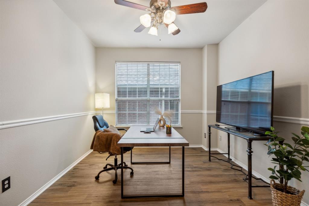 Wilshire Valley - Residential