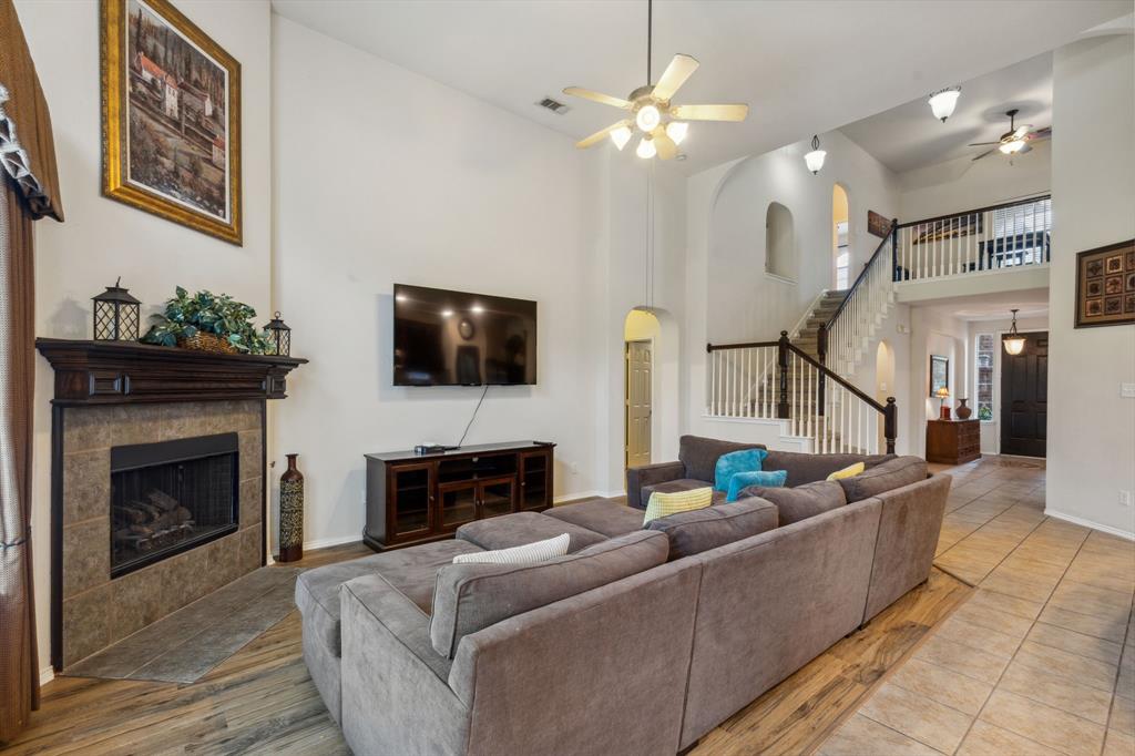 Wilshire Valley - Residential