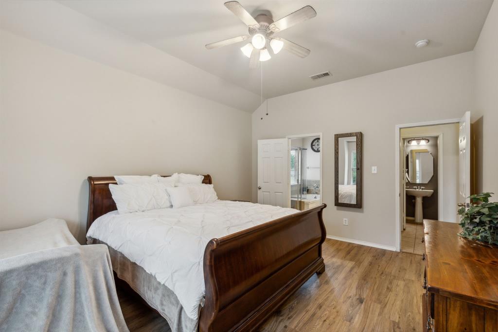 Wilshire Valley - Residential