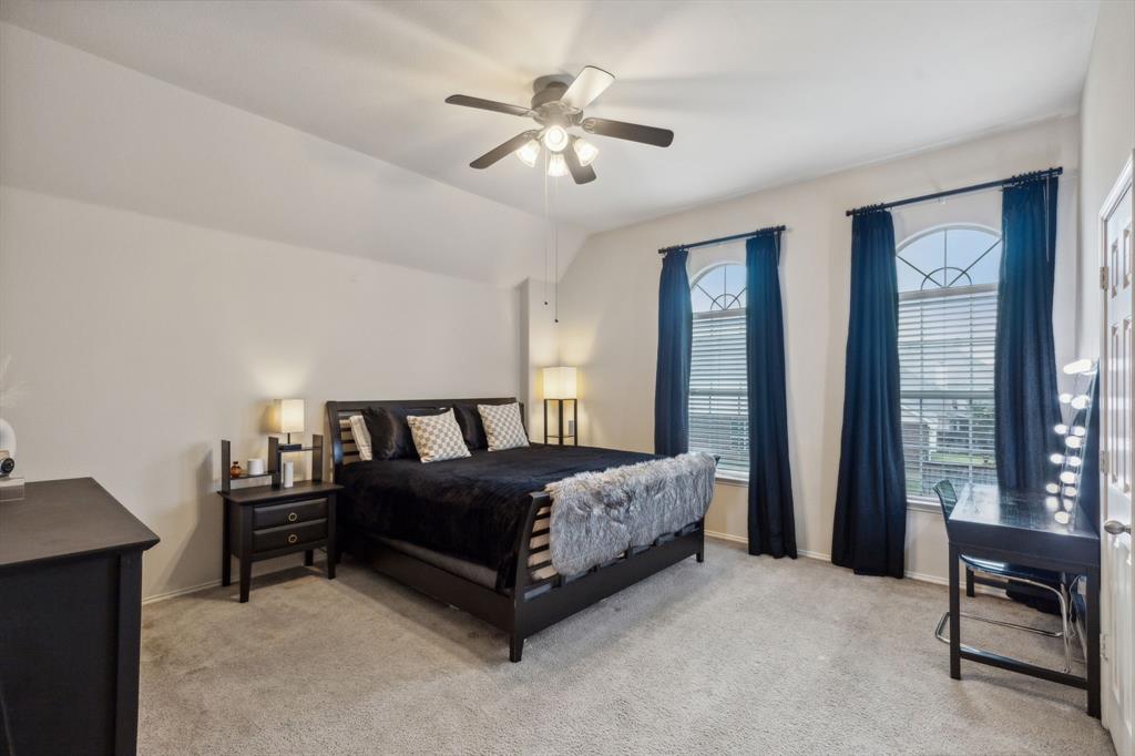 Wilshire Valley - Residential