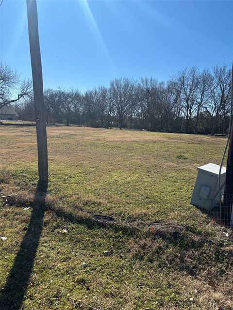 4405 Connie Drive Garland TX 75043