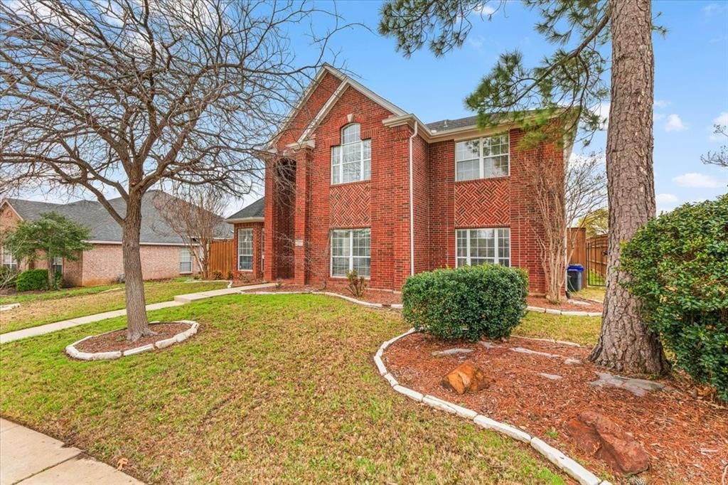 Photo of 420 Blackjack Trail, Keller, TX 76248 (MLS # 21204355)
