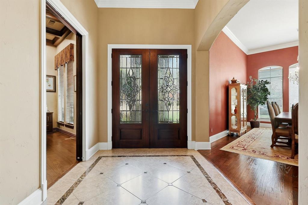 2726 Country Club Road