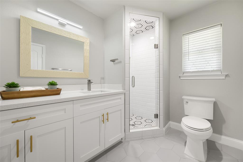 Lovers Lane East - Residential Lease