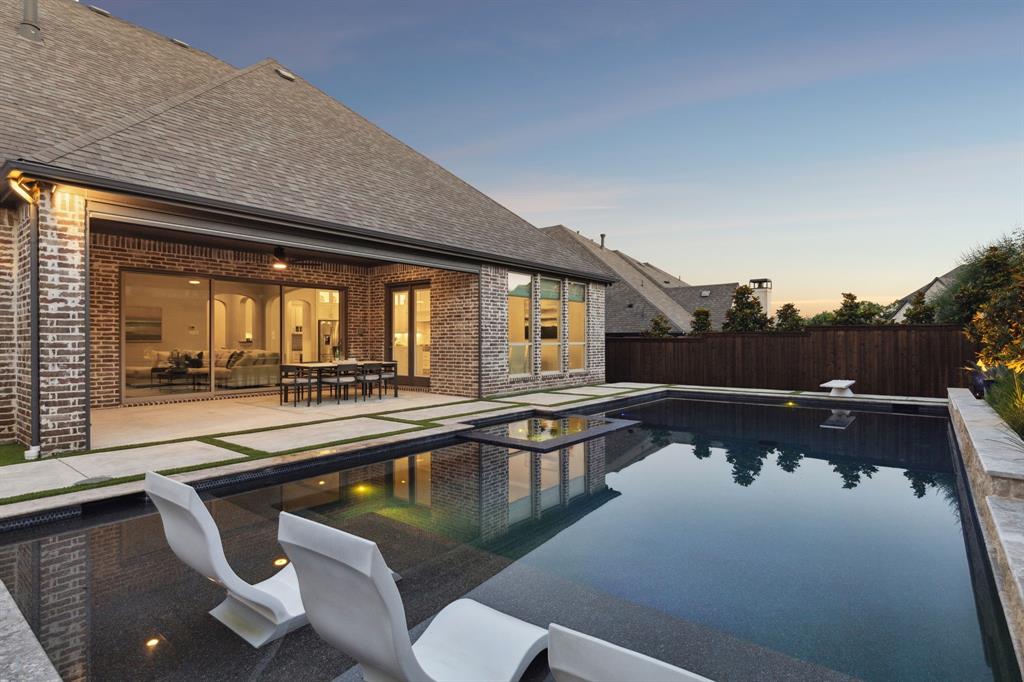 7013 Emerald Creek Drive