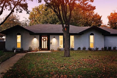 A home in Farmers Branch