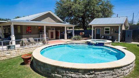 A home in San Saba