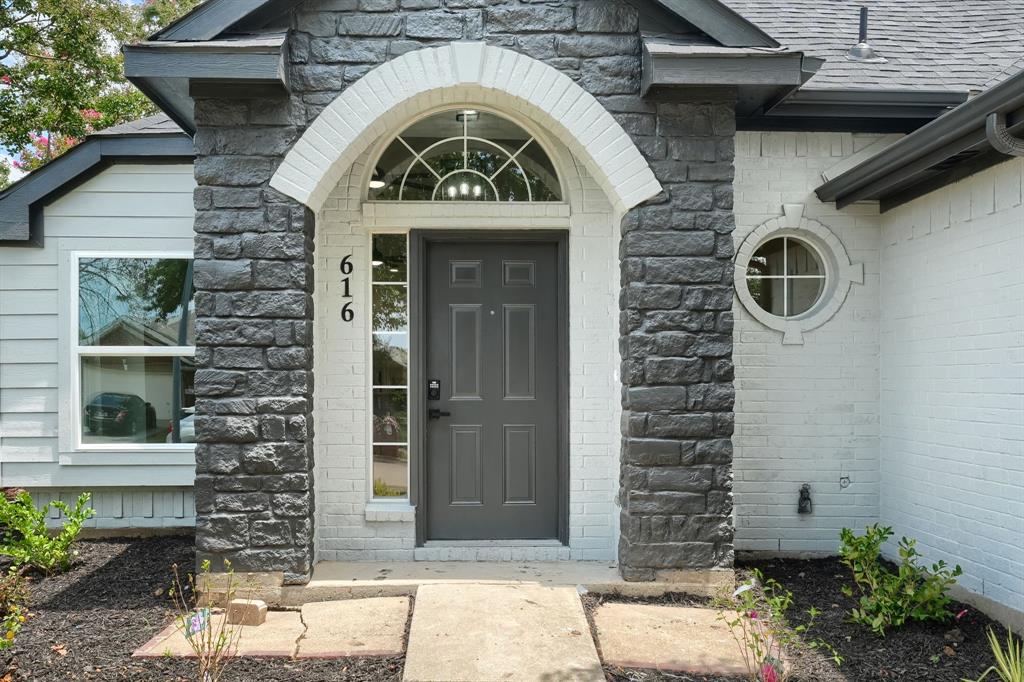 616 Fox Run Trail