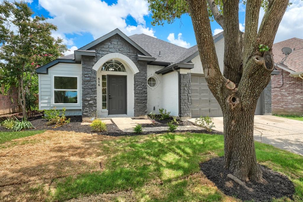 616 Fox Run Trail