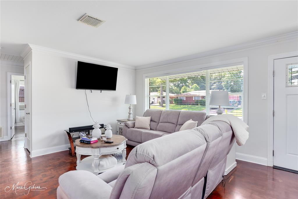 2601 Douglas Drive