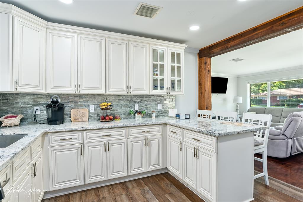 2601 Douglas Drive