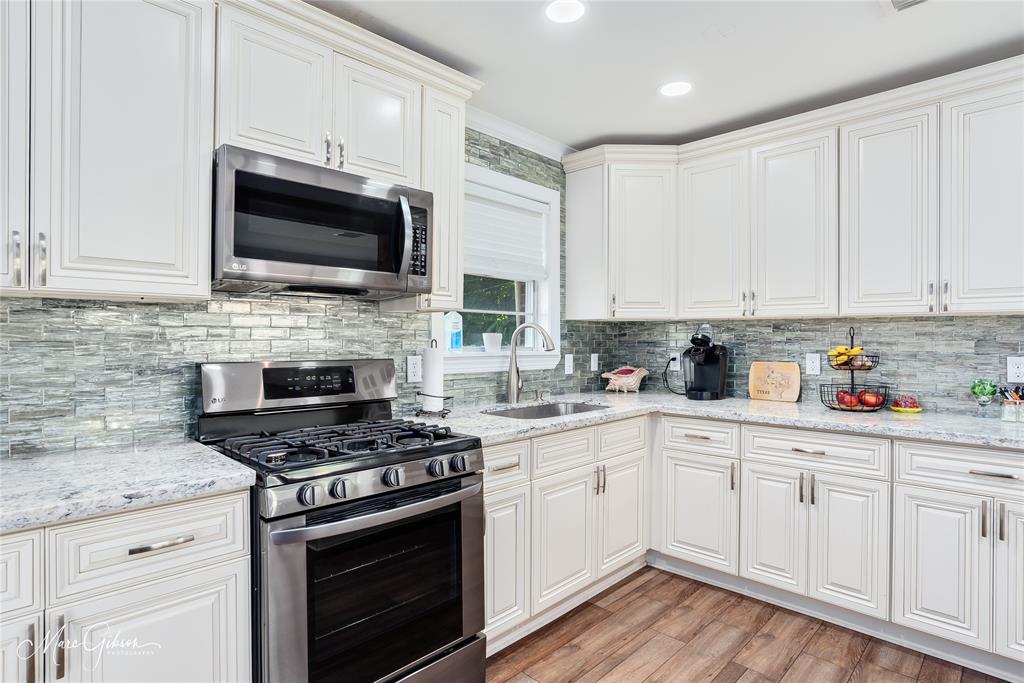 2601 Douglas Drive