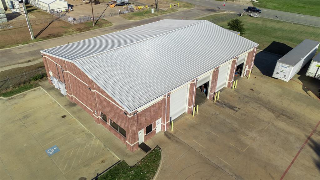 Dalworth Indust District - Commercial Sale