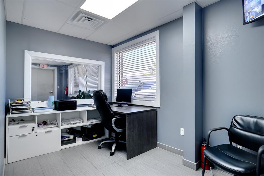 Dalworth Indust District - Commercial Sale