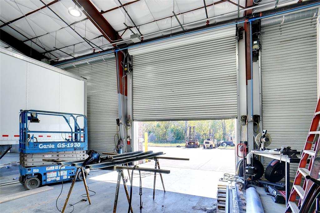 Dalworth Indust District - Commercial Sale