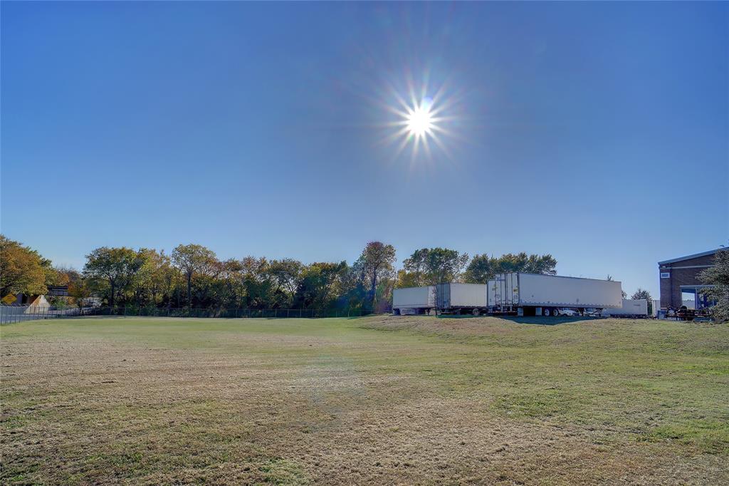 Dalworth Indust District - Commercial Sale