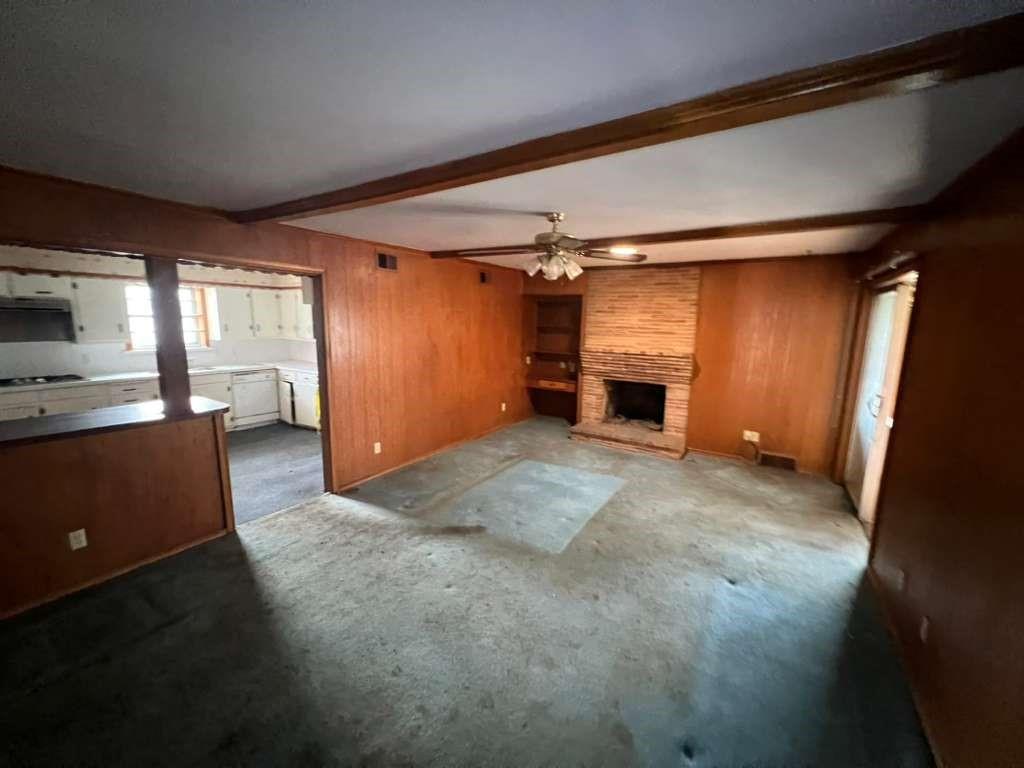 2477 Pinebluff Drive