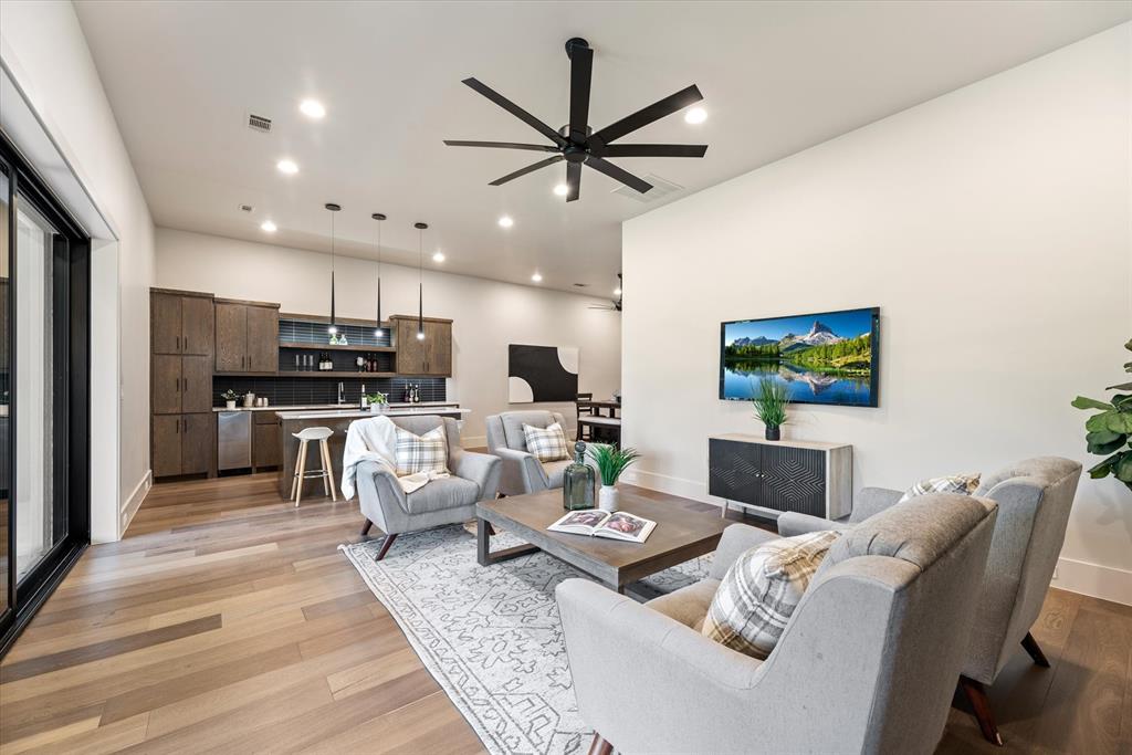 Oakleigh Add - Residential