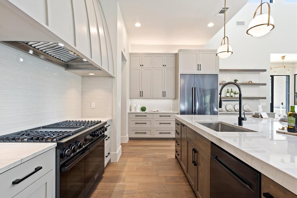 Oakleigh Add - Residential