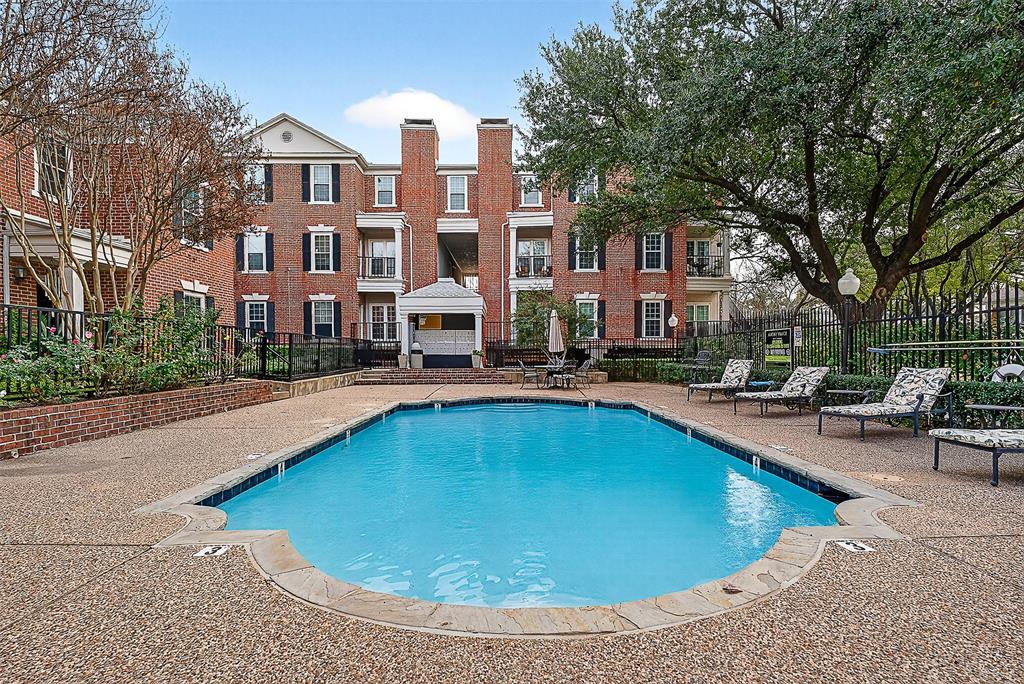 Ascot Place Condos - Residential