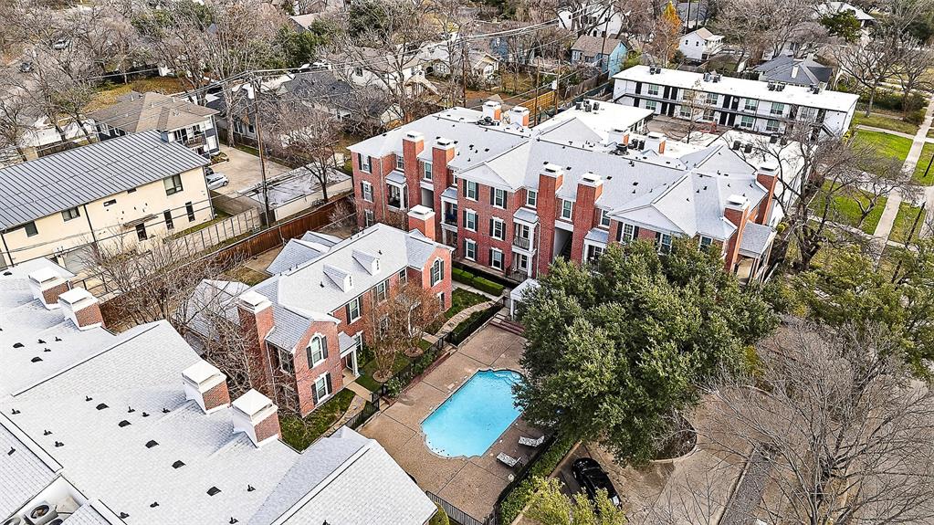 Ascot Place Condos - Residential