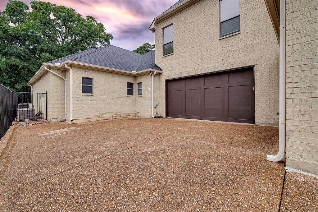 Sunset Hills Arlington - Residential