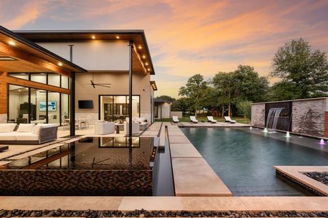 Tiny photo for 916 Dove Creek Court, Bartonville, TX 76226 (MLS # 21086445)