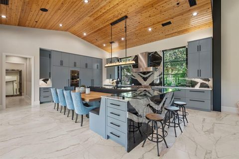 Tiny photo for 916 Dove Creek Court, Bartonville, TX 76226 (MLS # 21086445)