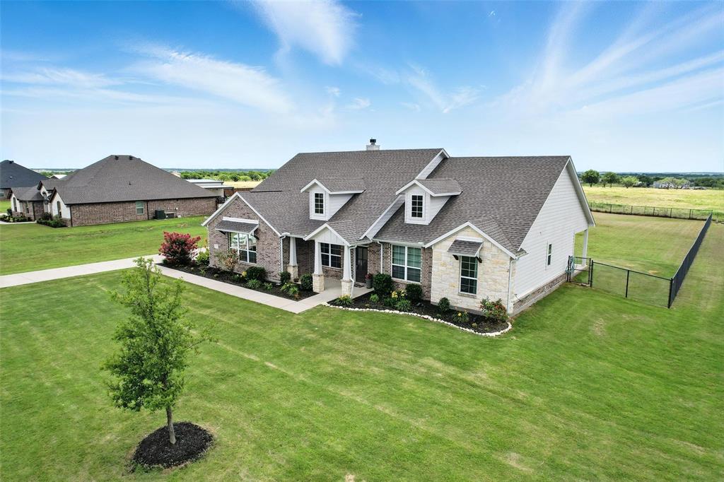 325 Olde Knoll Place