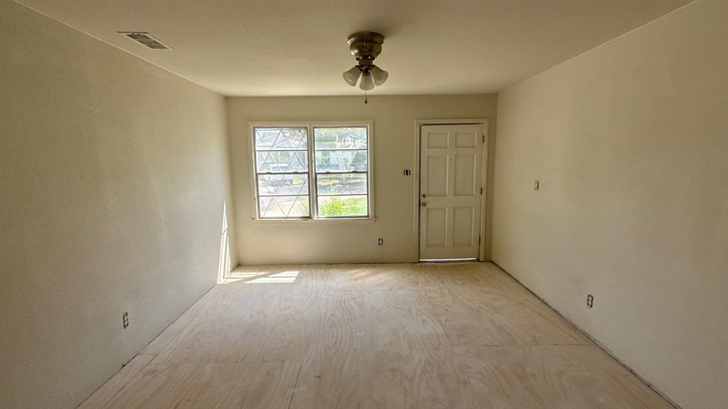 2505 Poinsettia Drive