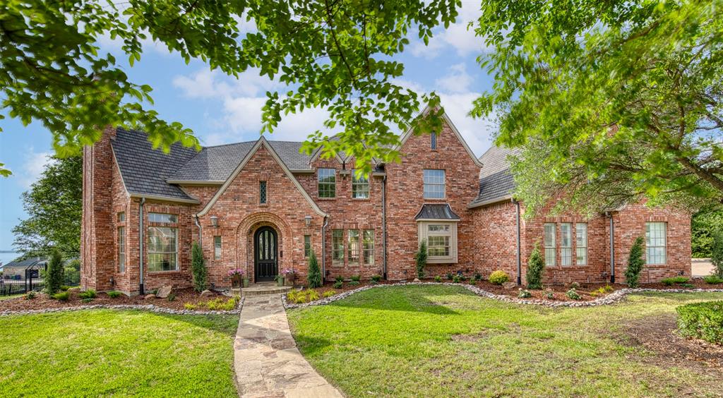 1300 Moraine Place